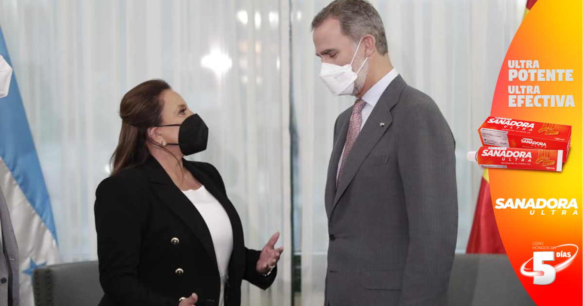 El rey de España se reúne con el gobernante saliente Hernández y la presidenta electa Xiomara Castro