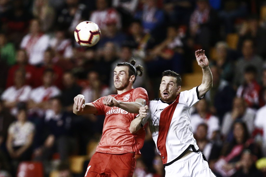 El Real Madrid se inclina en Vallecas y da casi por perdida la segunda plaza