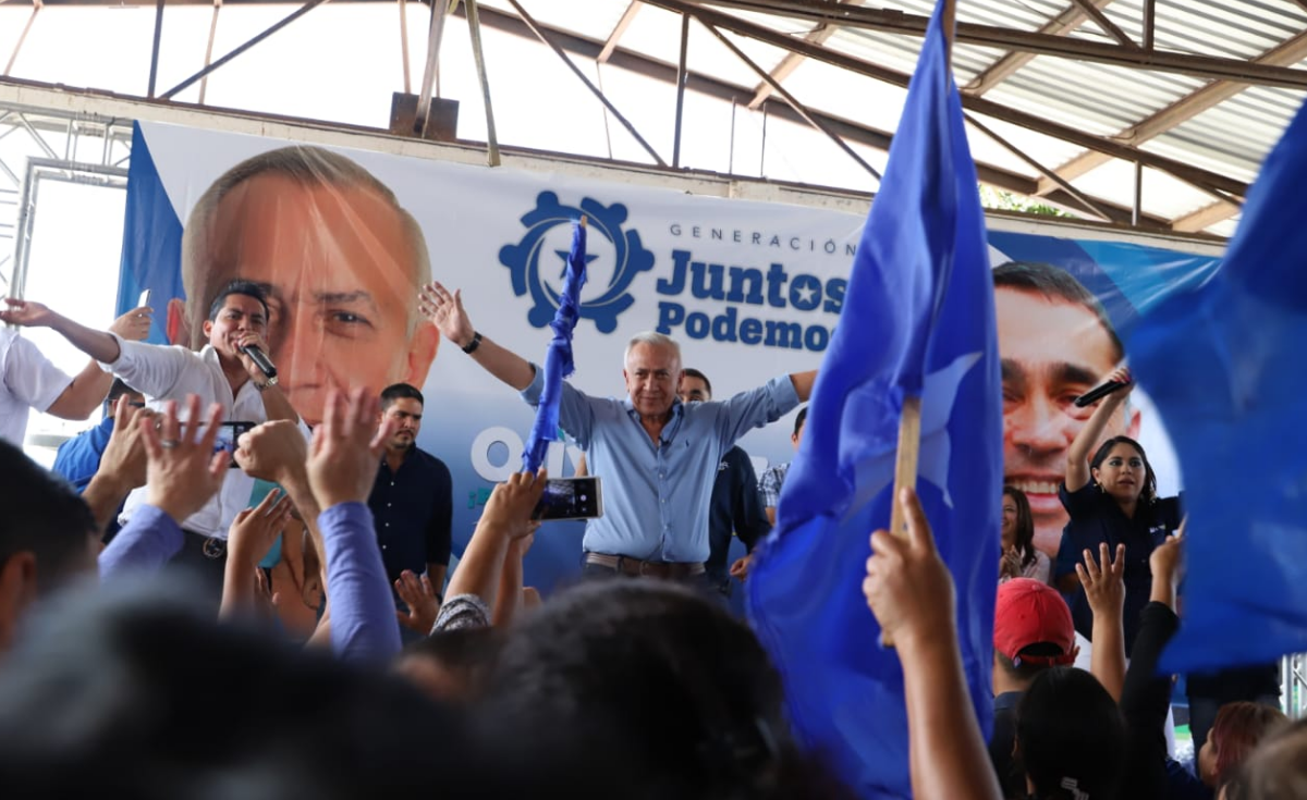 Mauricio Oliva va a ganar las elecciones internas y las generales, asegura diputada Leonor Osorio